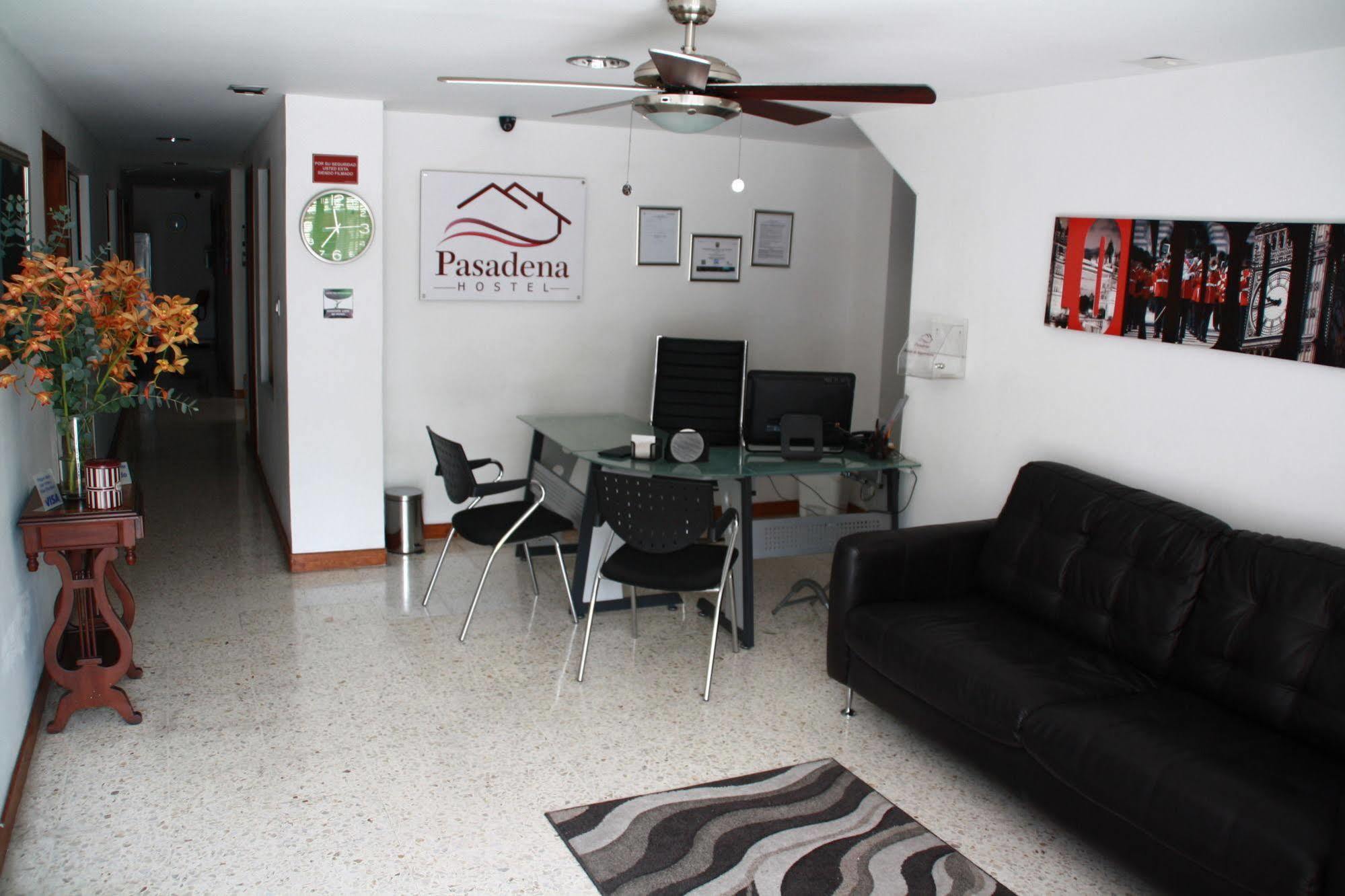 Pasadena Hostel Калі Екстер'єр фото